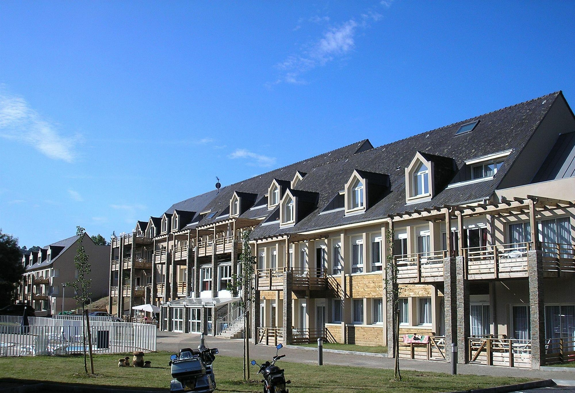 Residence Goelia Les Gorges De La Truyere Entraygues-sur-Truyere Exterior photo